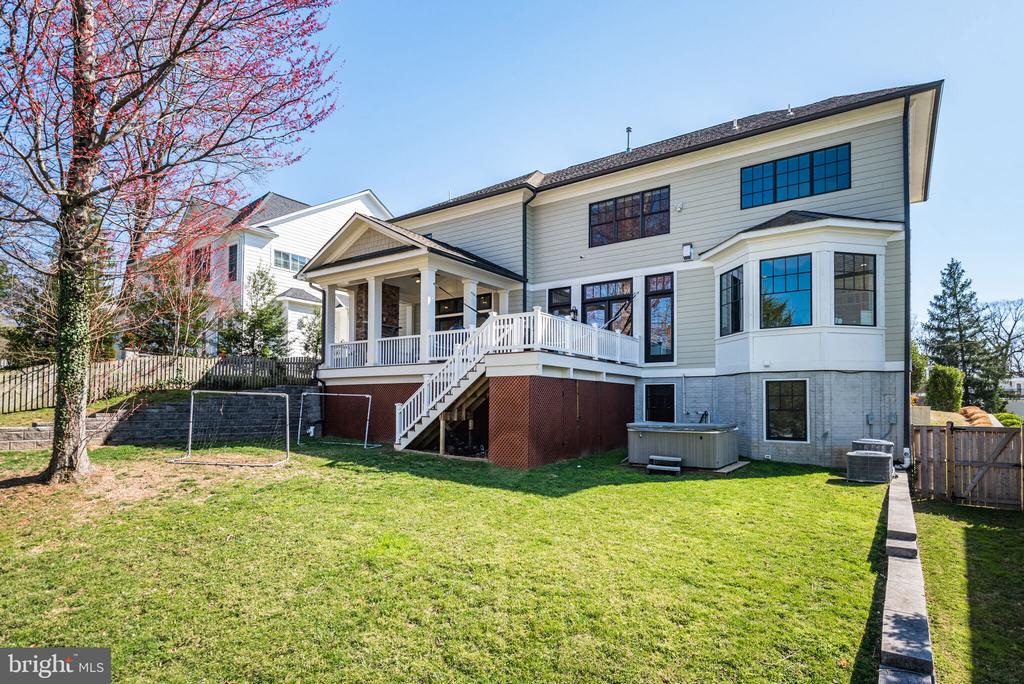 6225 MADAWASKA ROAD