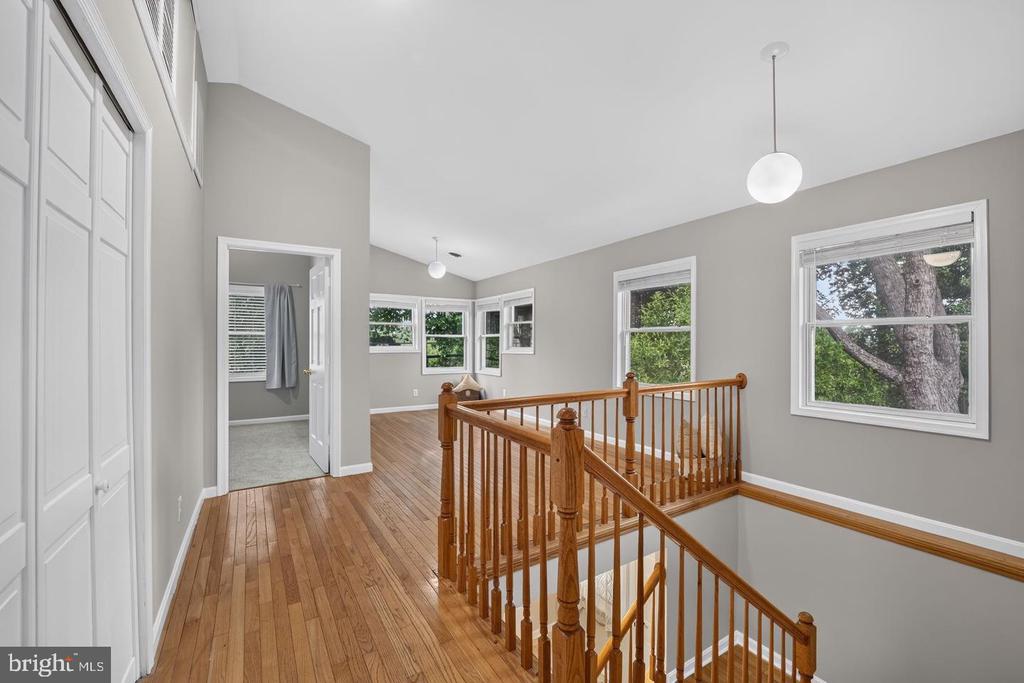 2637 N GREENBRIER STREET