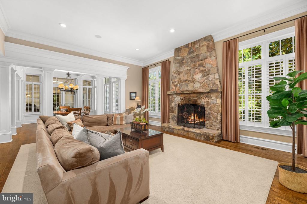 930 DOUGLASS DRIVE