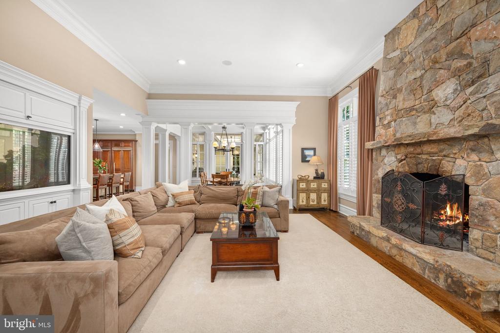 930 DOUGLASS DRIVE
