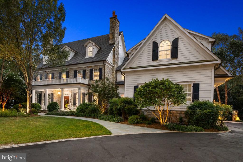 930 DOUGLASS DRIVE