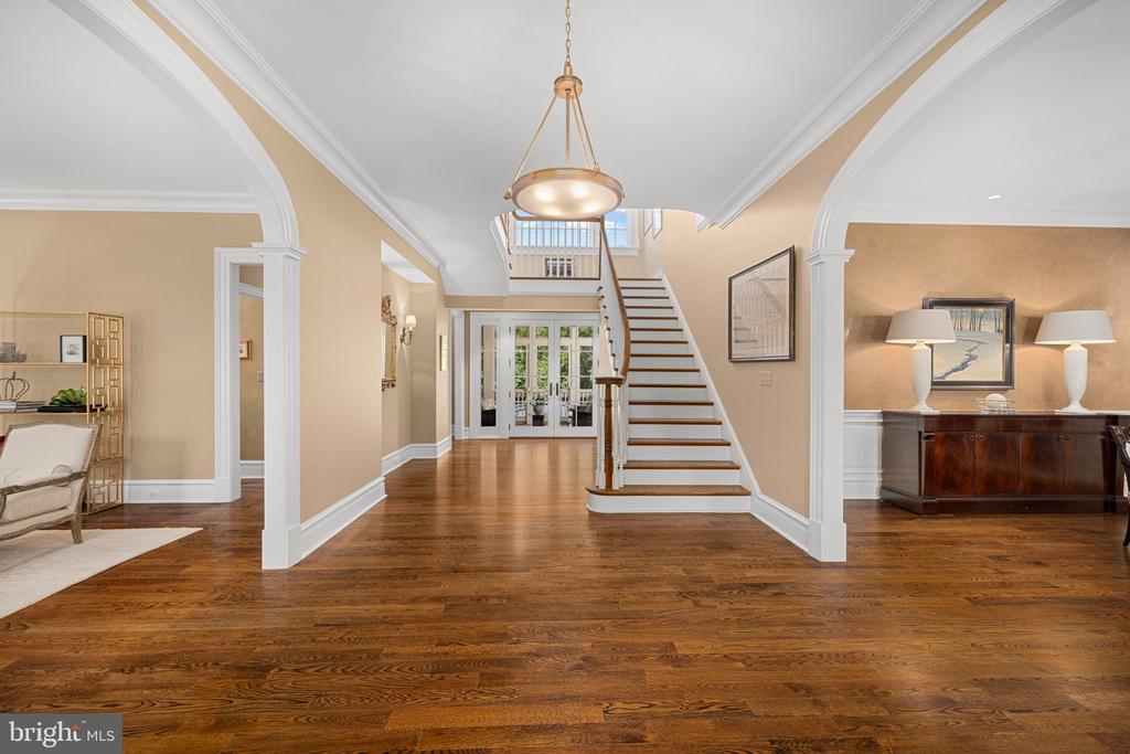 930 DOUGLASS DRIVE