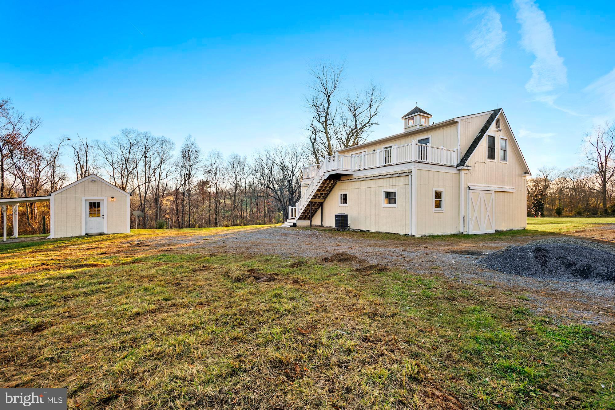 23766 CHAMPE FORD (BARN UNIT) RD