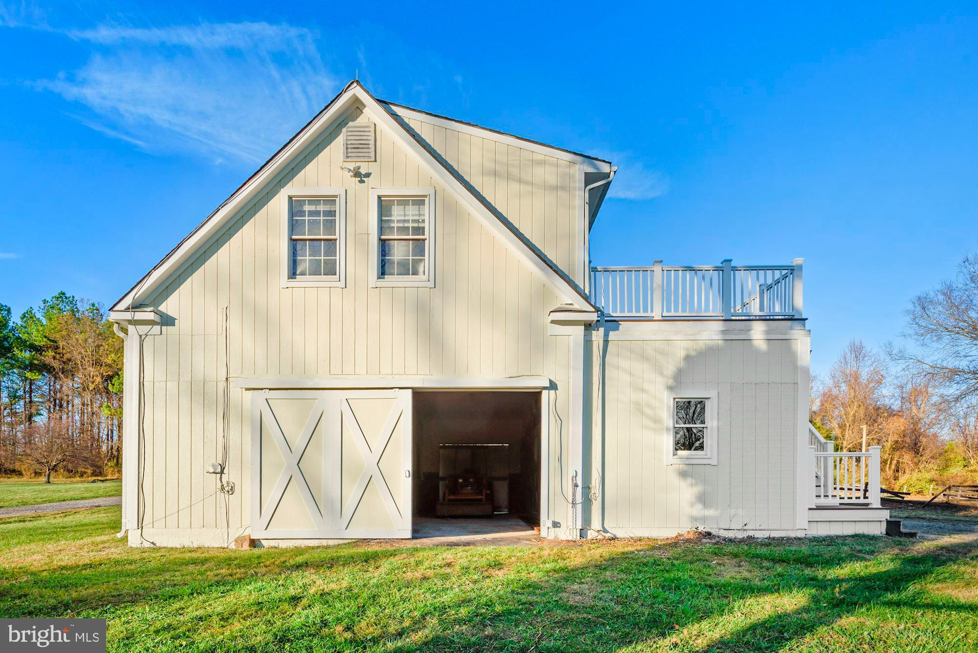 23766 CHAMPE FORD (BARN UNIT) RD
