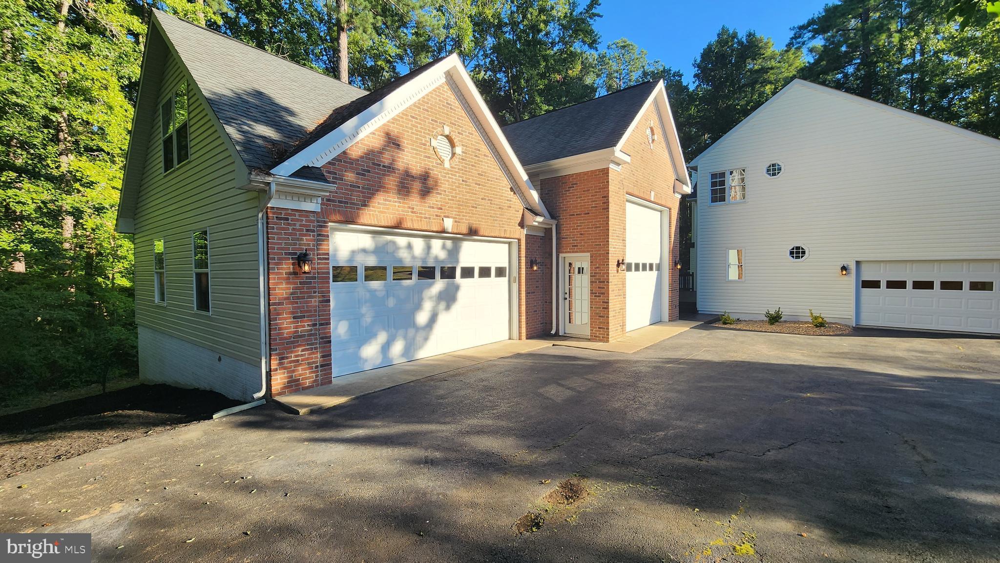 7 Caval Cade LANE