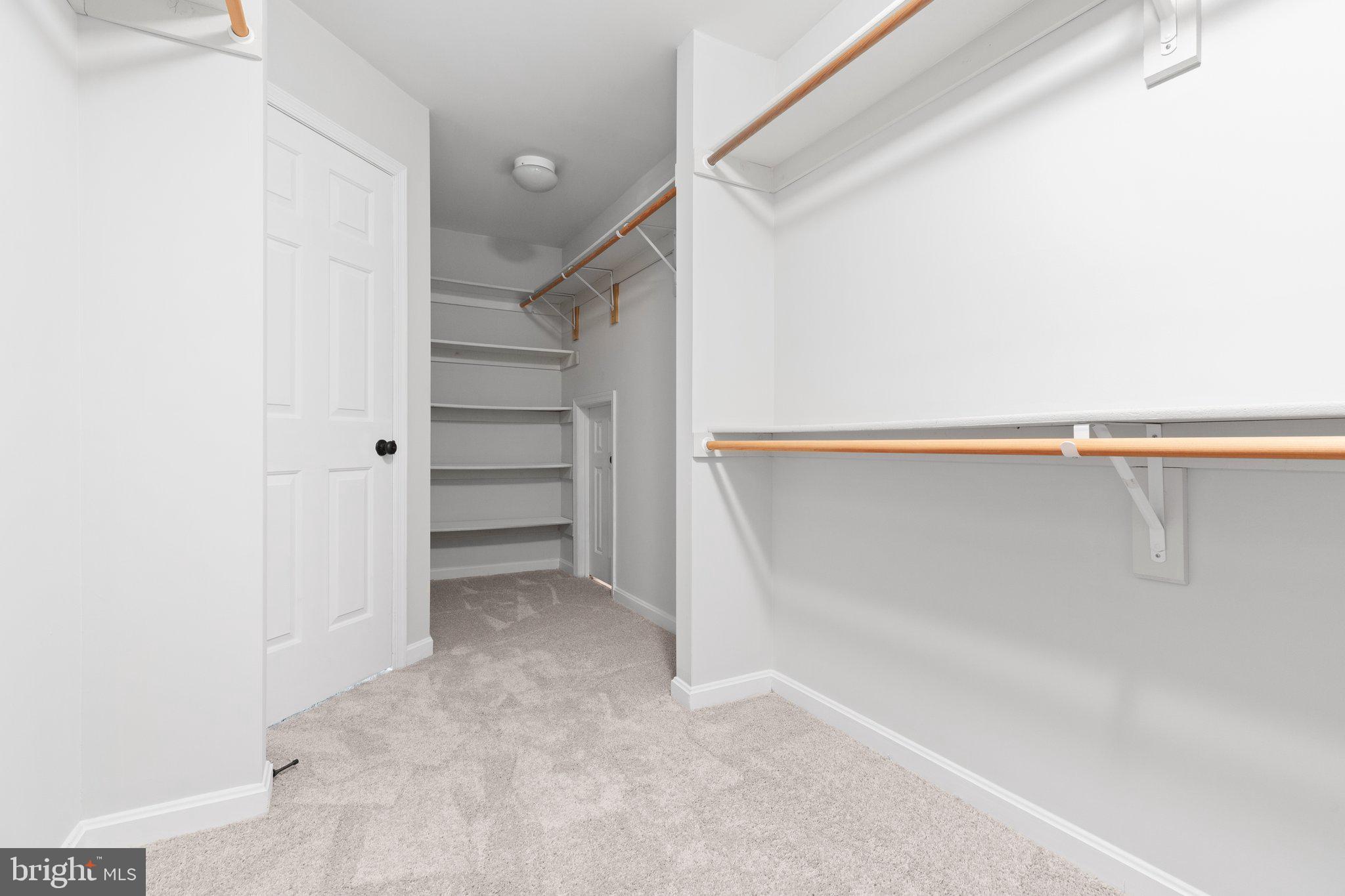 7 Caval Cade LANE