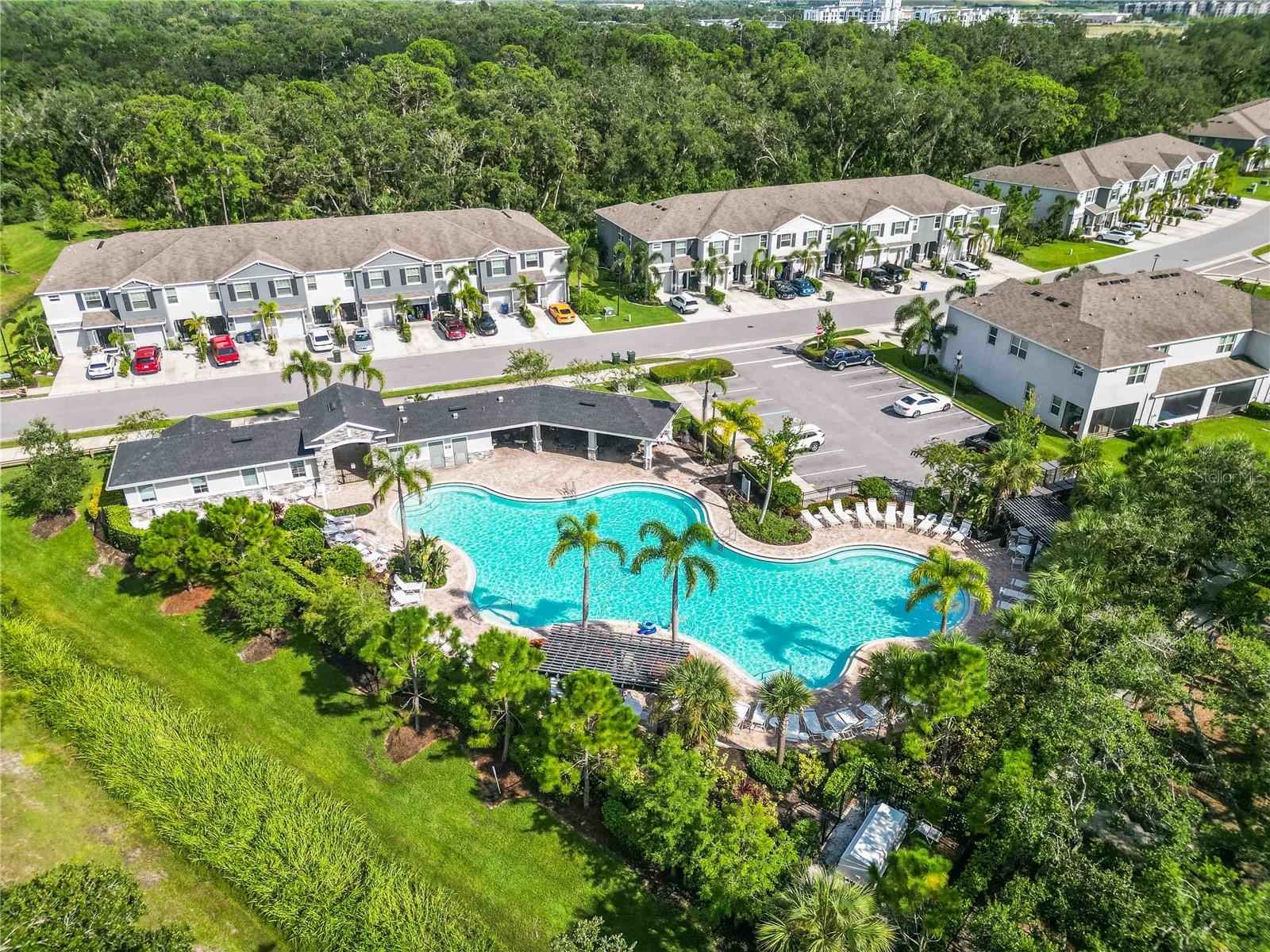 2164 MIDNIGHT PEARL DR