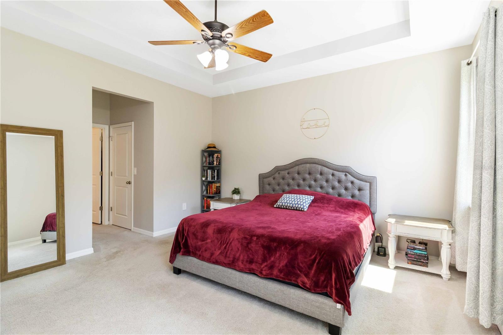 2164 MIDNIGHT PEARL DR