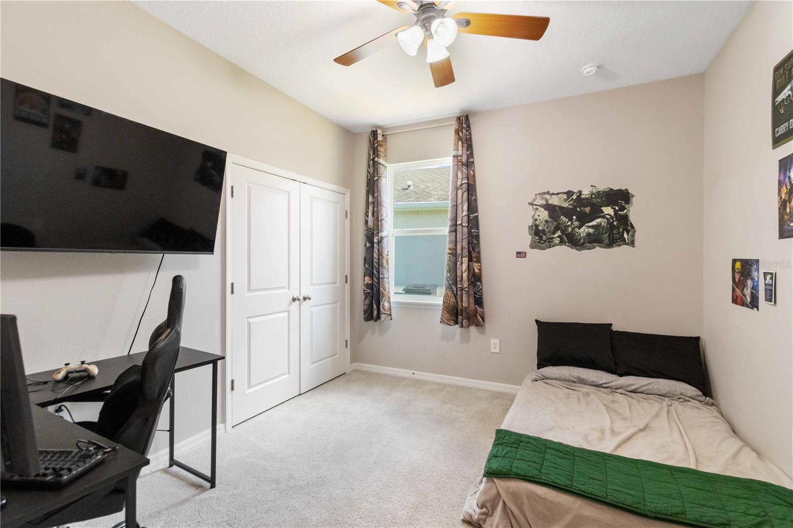 2164 MIDNIGHT PEARL DR