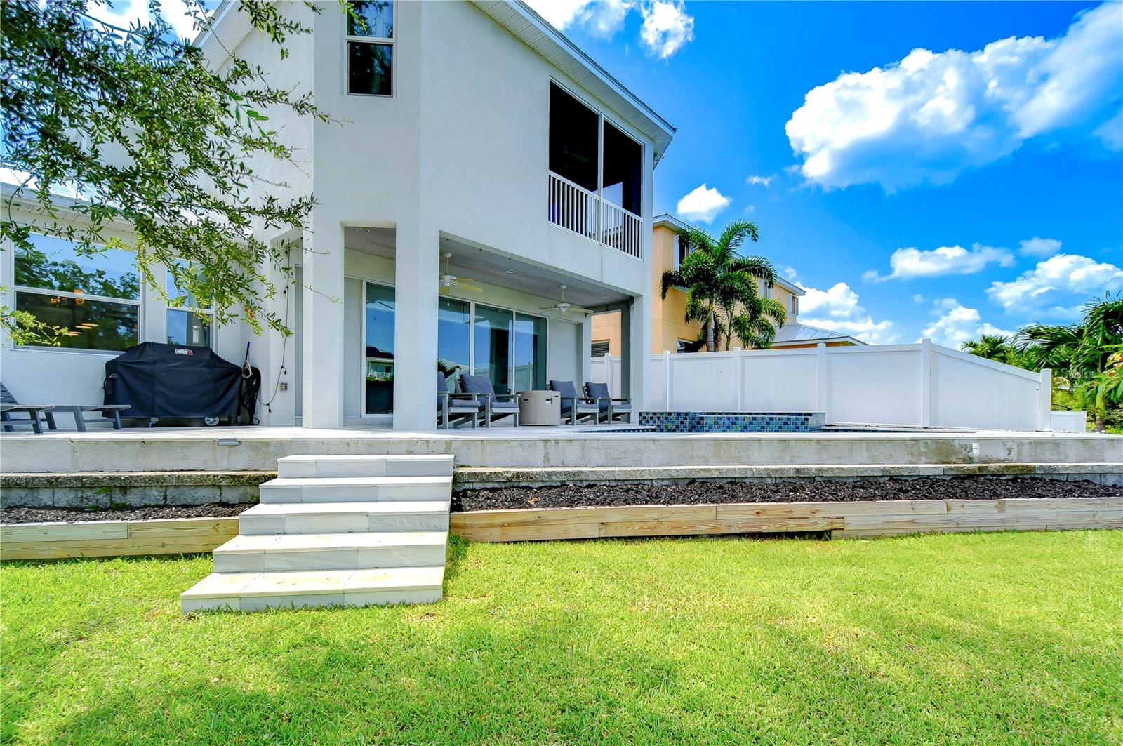 428 BAHAMA GRANDE BLVD