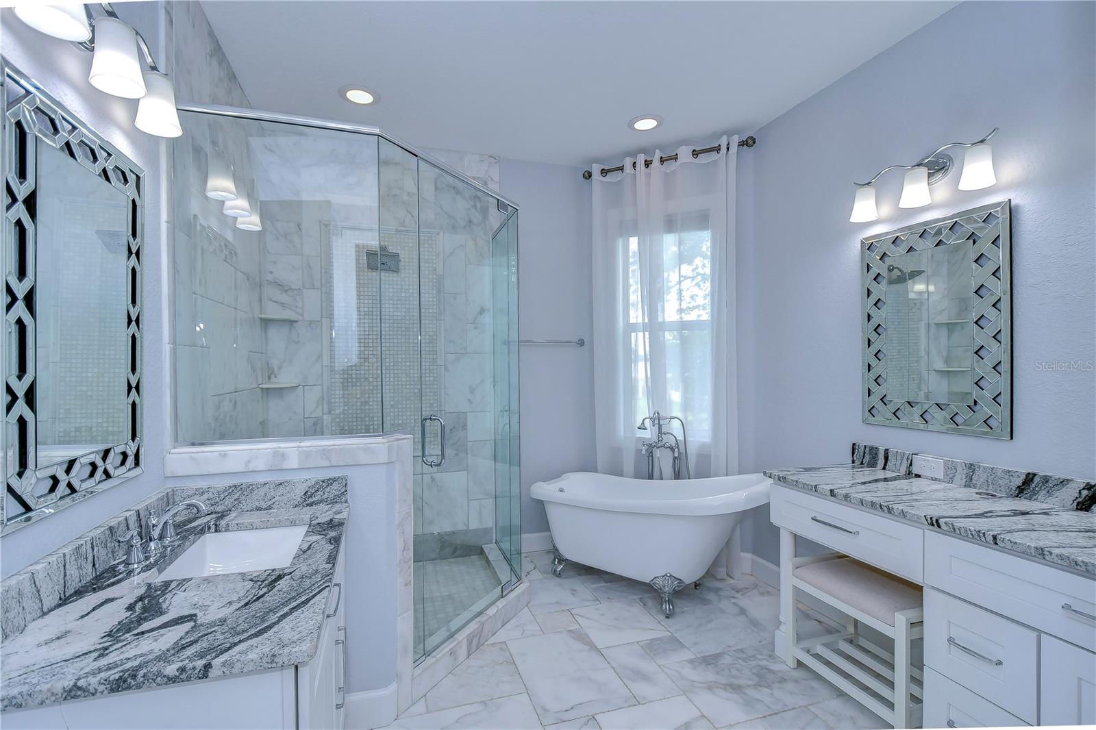 428 BAHAMA GRANDE BLVD