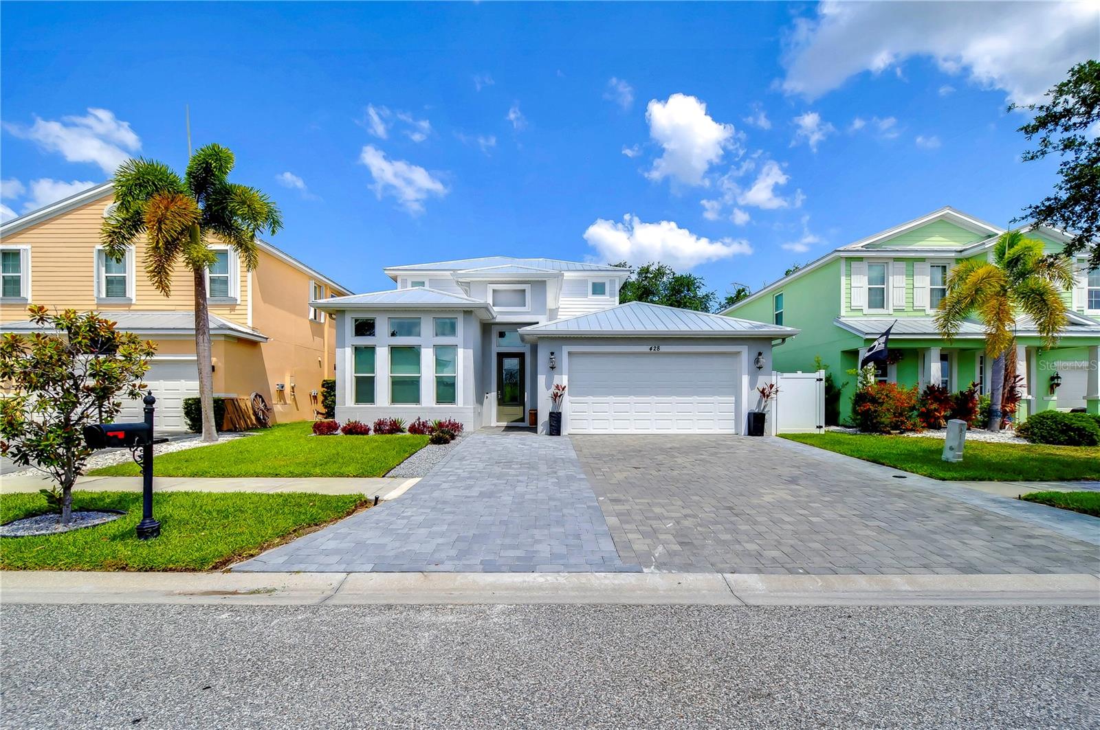 428 BAHAMA GRANDE BLVD