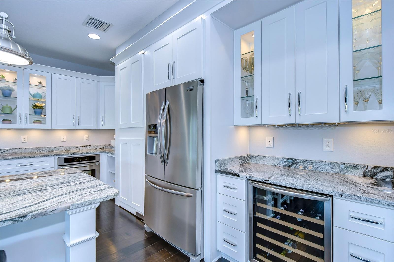 428 BAHAMA GRANDE BLVD