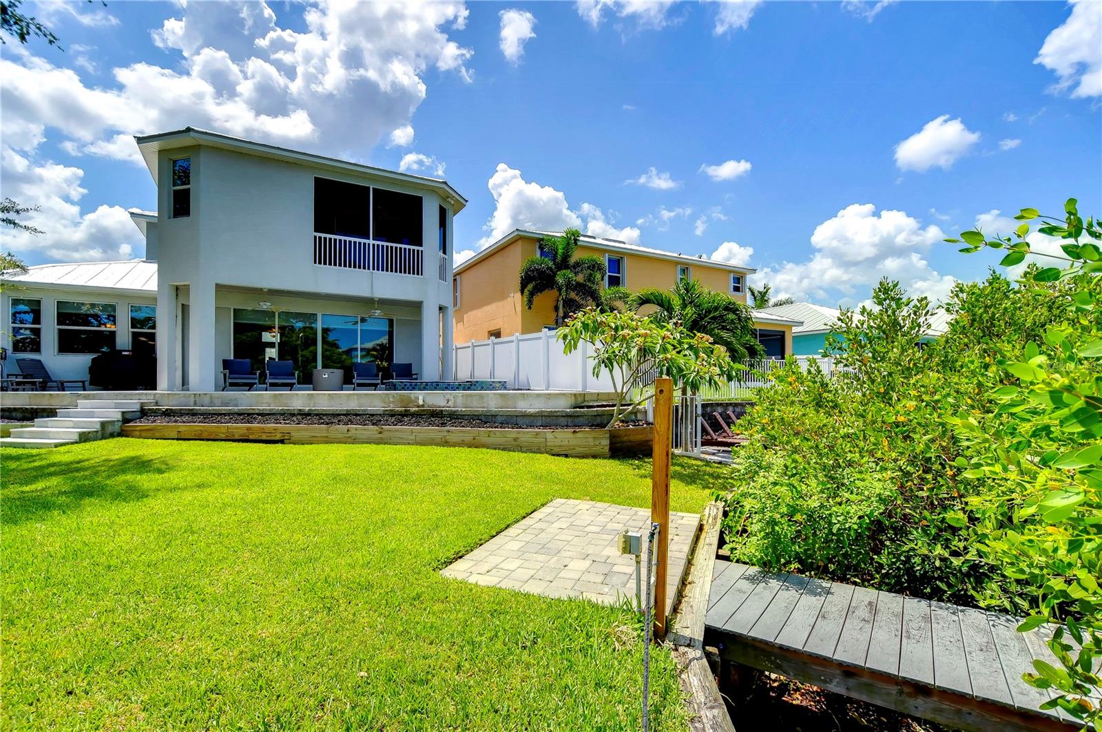 428 BAHAMA GRANDE BLVD