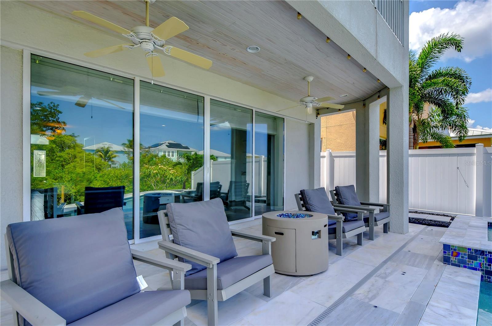 428 BAHAMA GRANDE BLVD