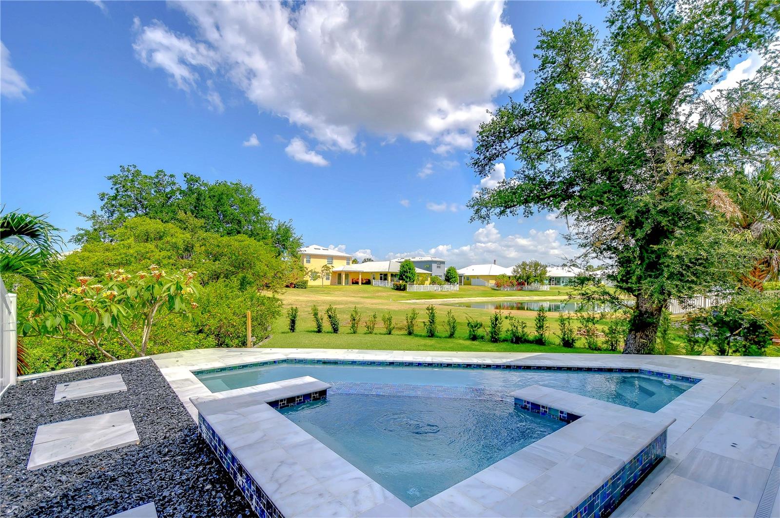 428 BAHAMA GRANDE BLVD