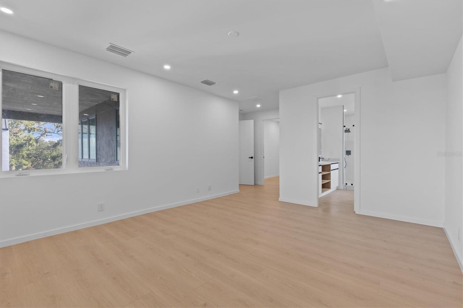 1874 STEVENSON AVE