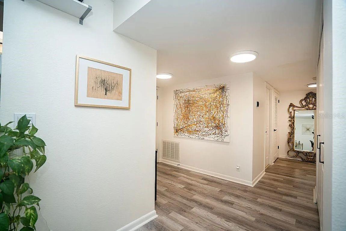 220 BELLEVIEW BLVD #701