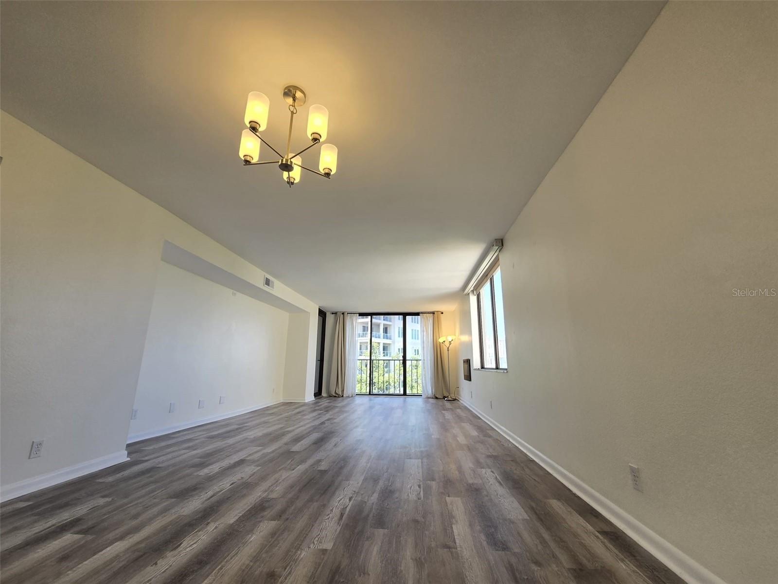 220 BELLEVIEW BLVD #701