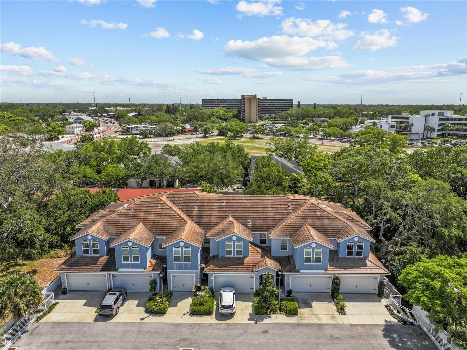 407 BIRDSONG LN