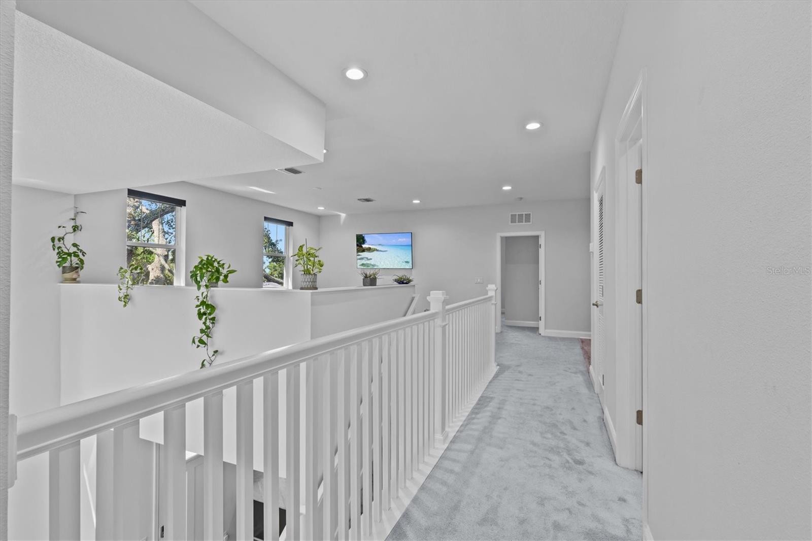 407 BIRDSONG LN