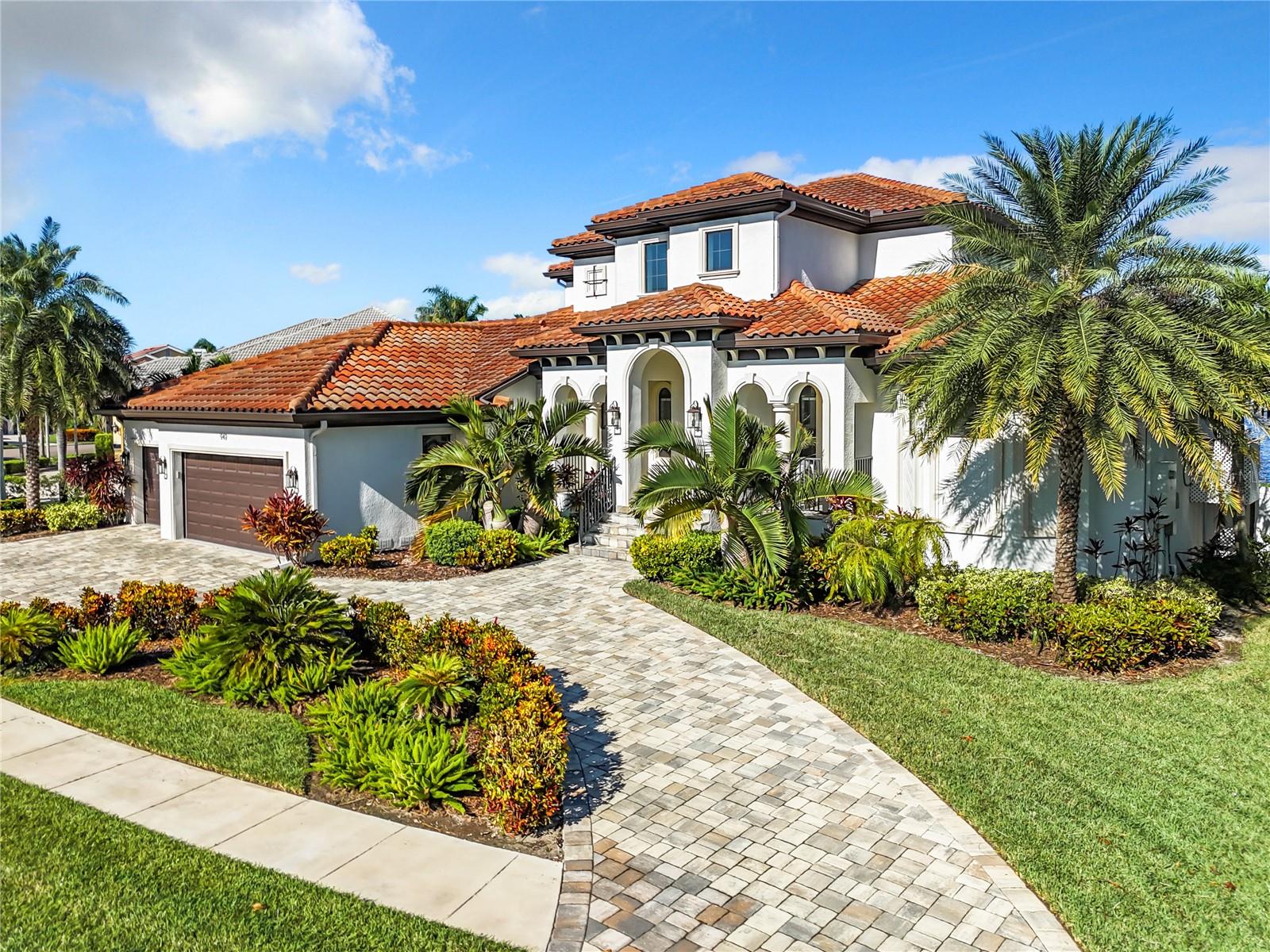 949 SYMPHONY ISLES BLVD