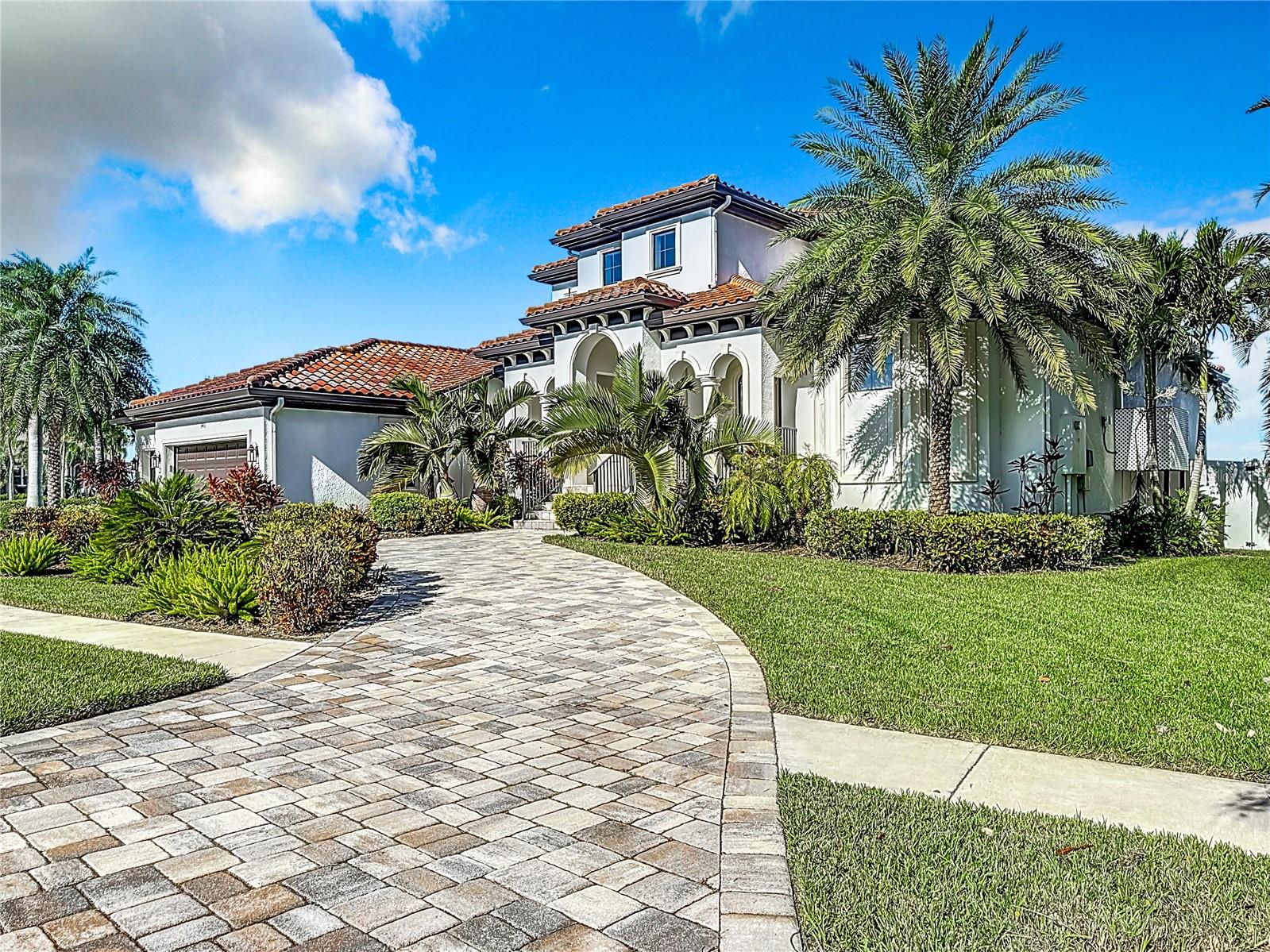 949 SYMPHONY ISLES BLVD