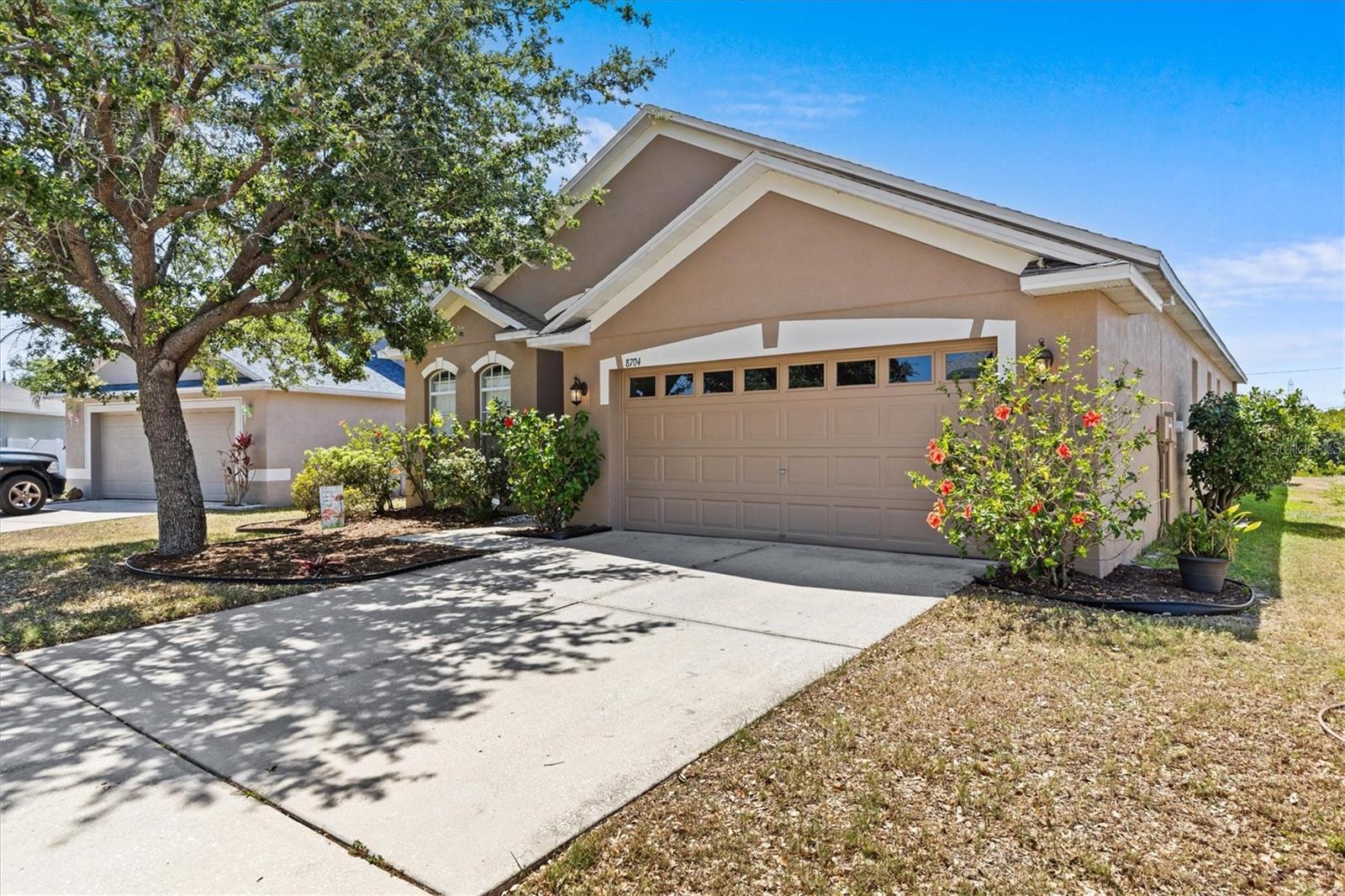 8704 SANDY PLAINS DR