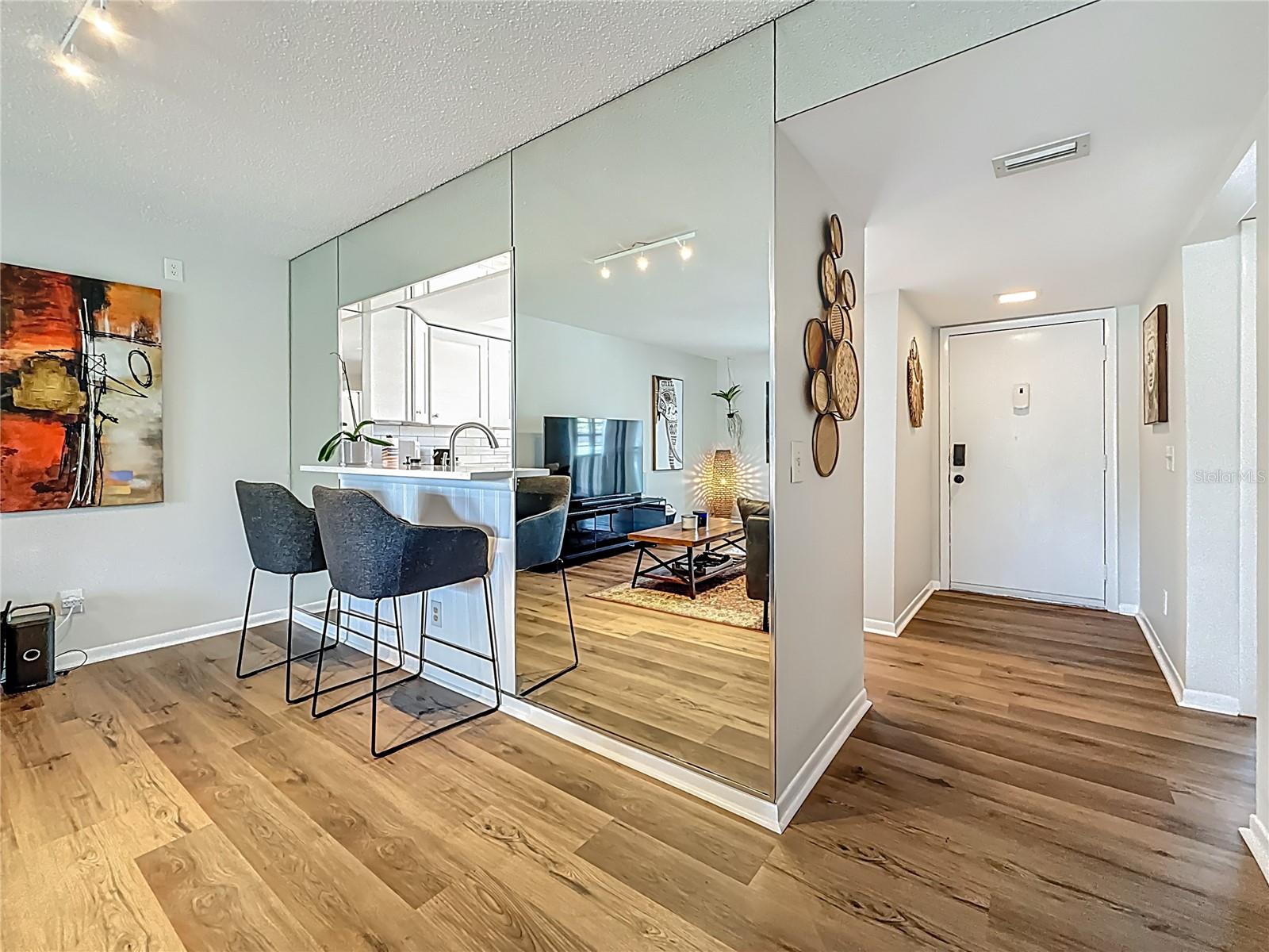 2400 WINDING CREEK BLVD #14-201