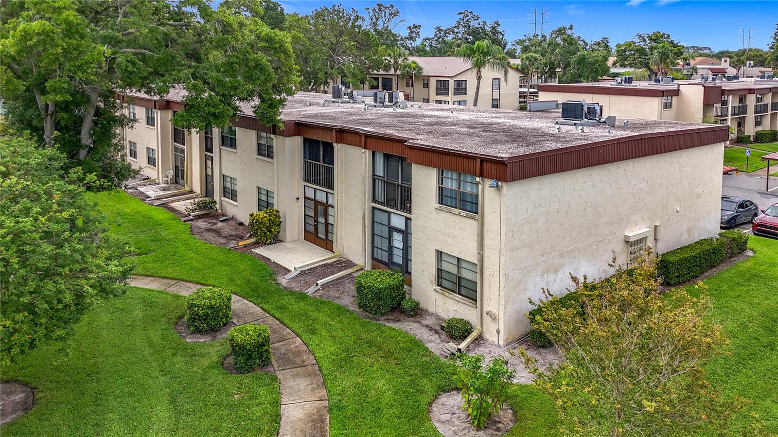 2400 WINDING CREEK BLVD #14-201