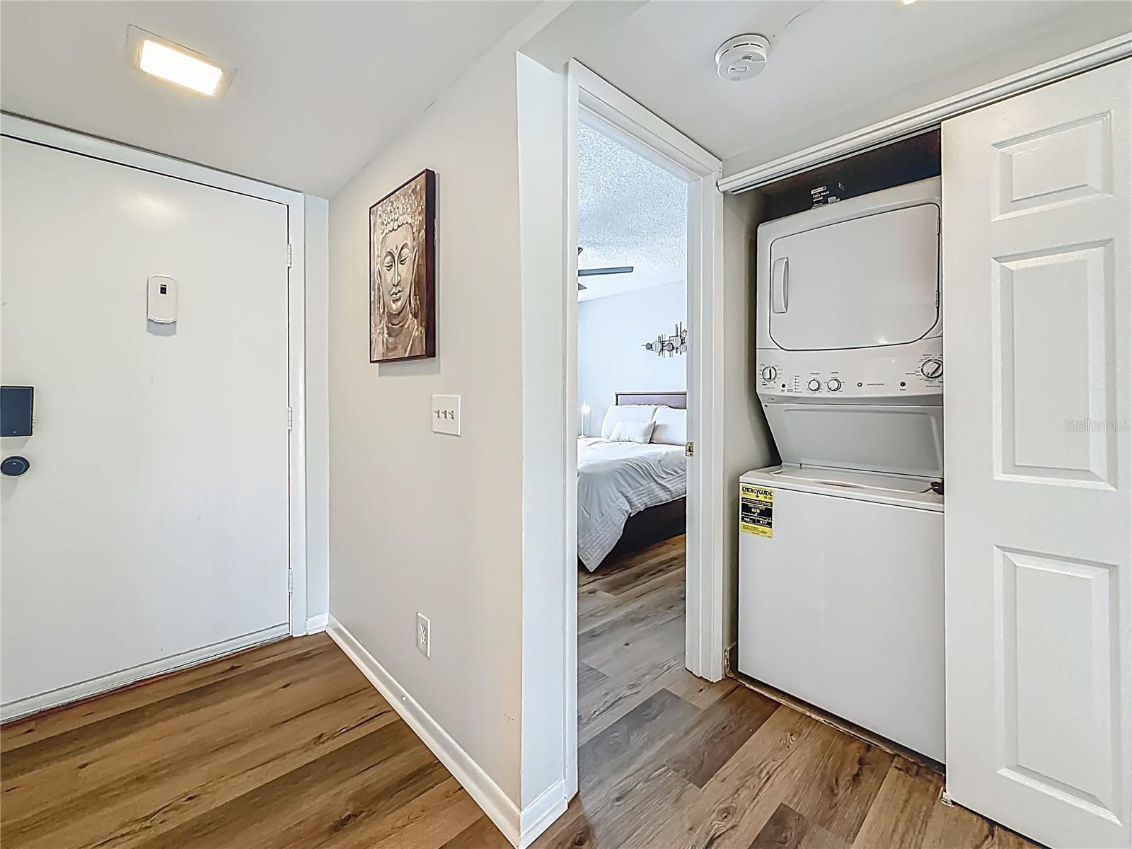 2400 WINDING CREEK BLVD #14-201