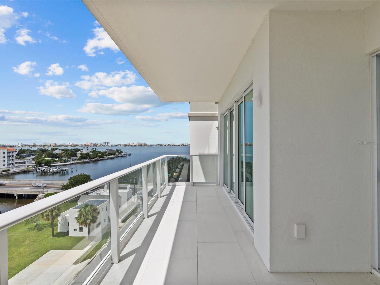 1020 SUNSET POINT RD #611