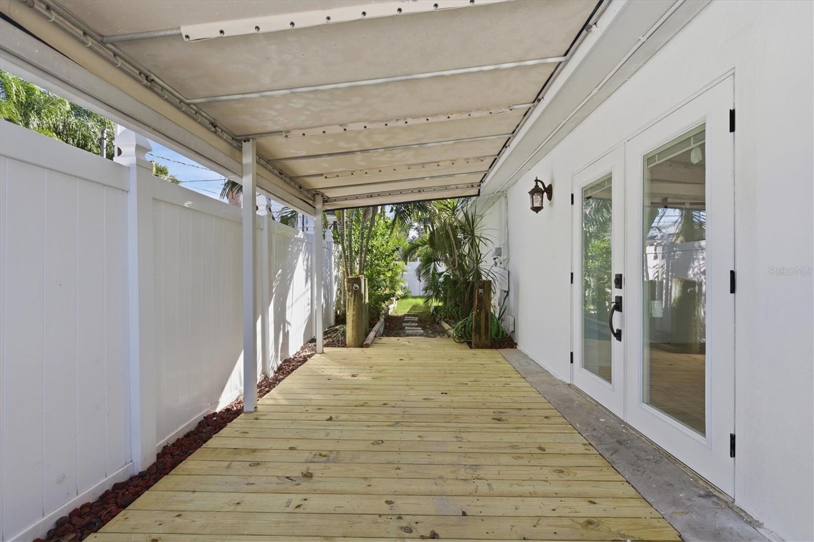 1734 MARYLAND AVE NE