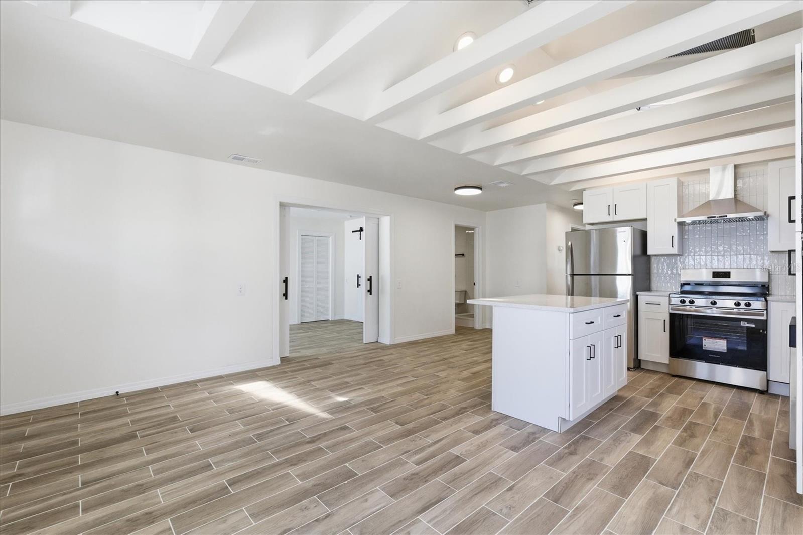 1734 MARYLAND AVE NE