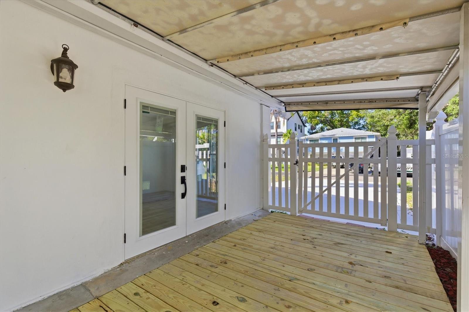 1734 MARYLAND AVE NE