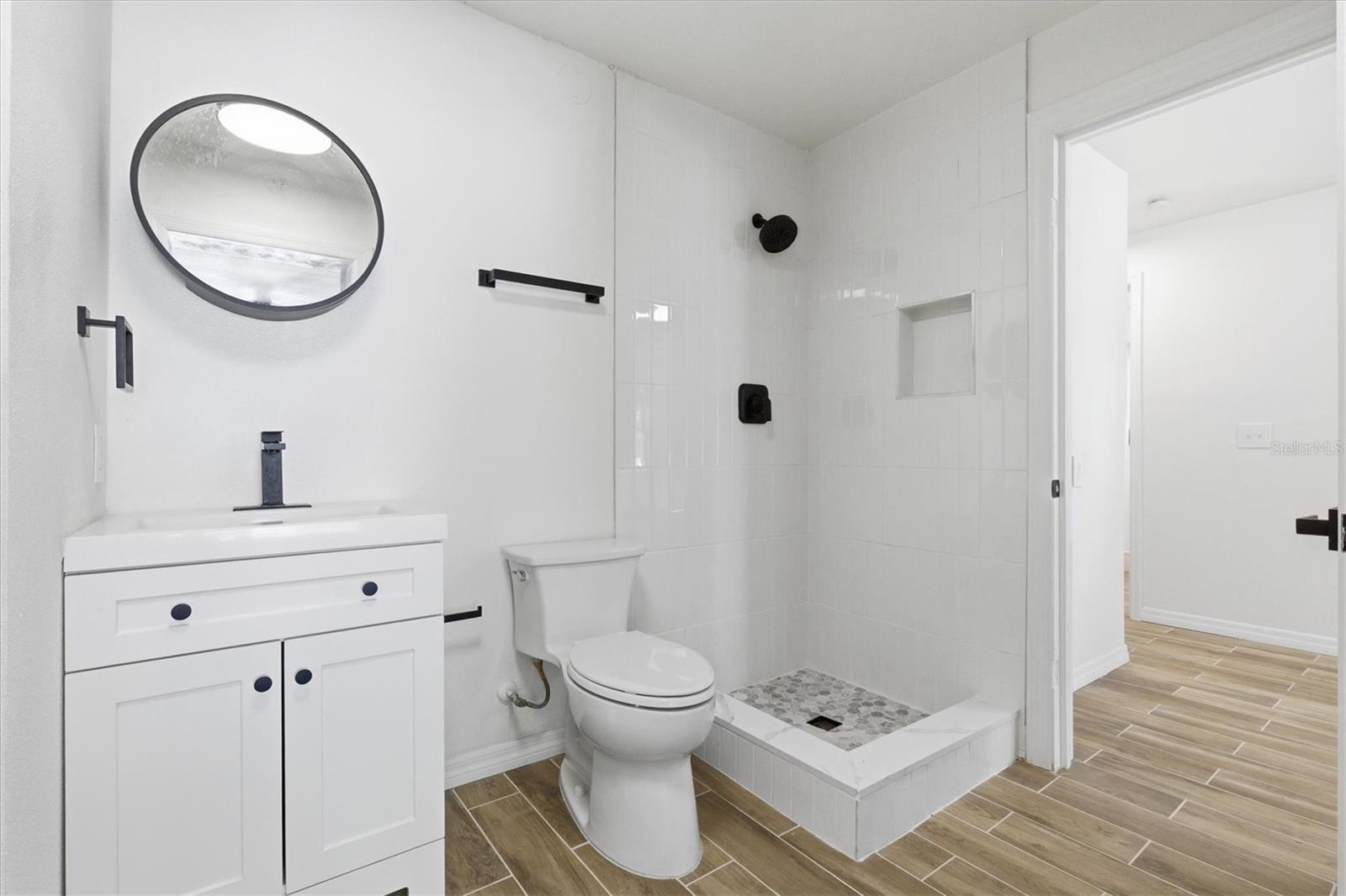 1734 MARYLAND AVE NE