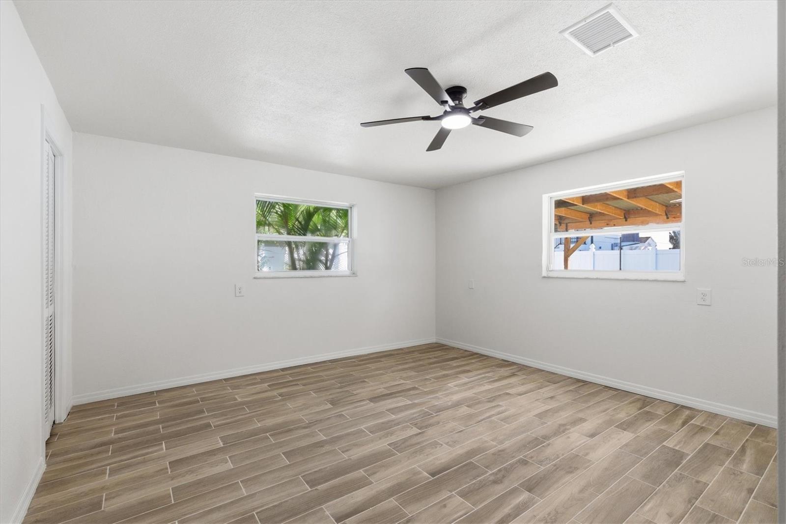 1734 MARYLAND AVE NE