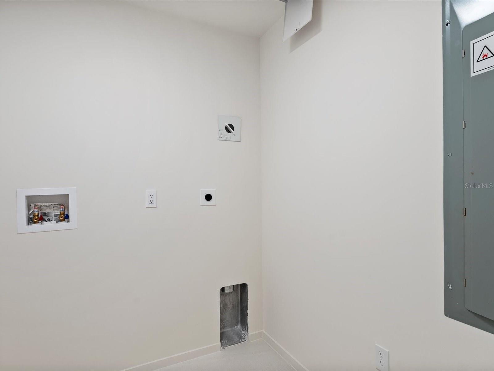 1020 SUNSET POINT RD #410