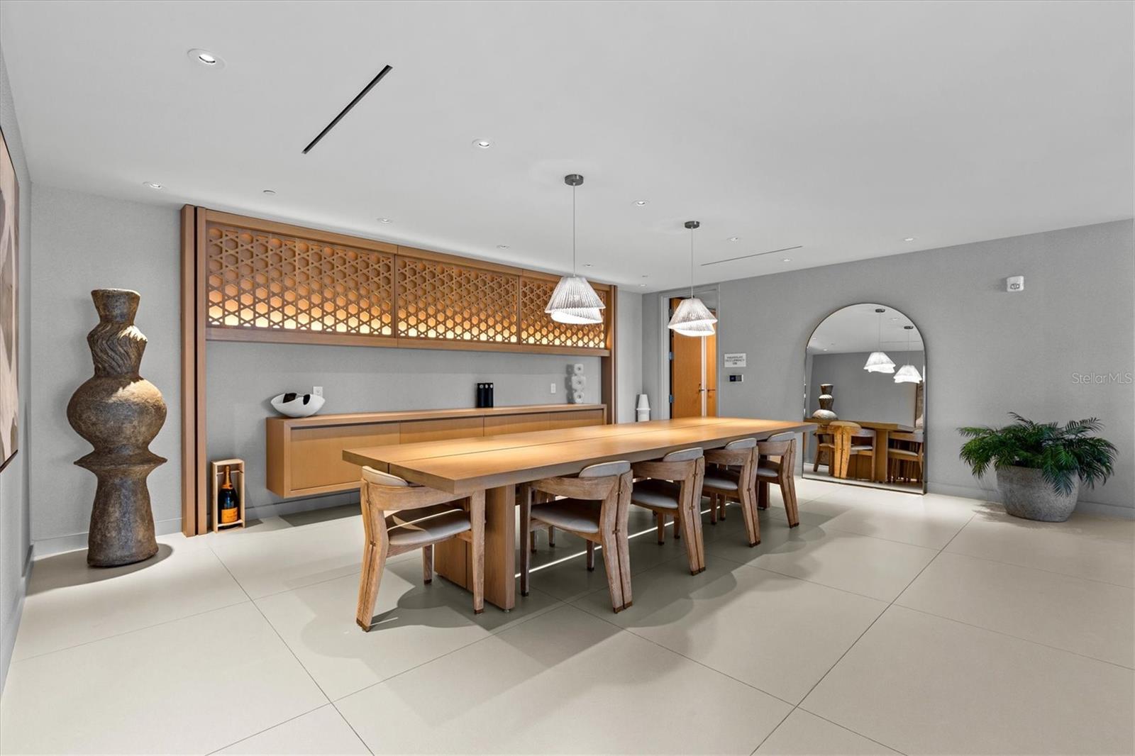 1020 SUNSET POINT RD #703