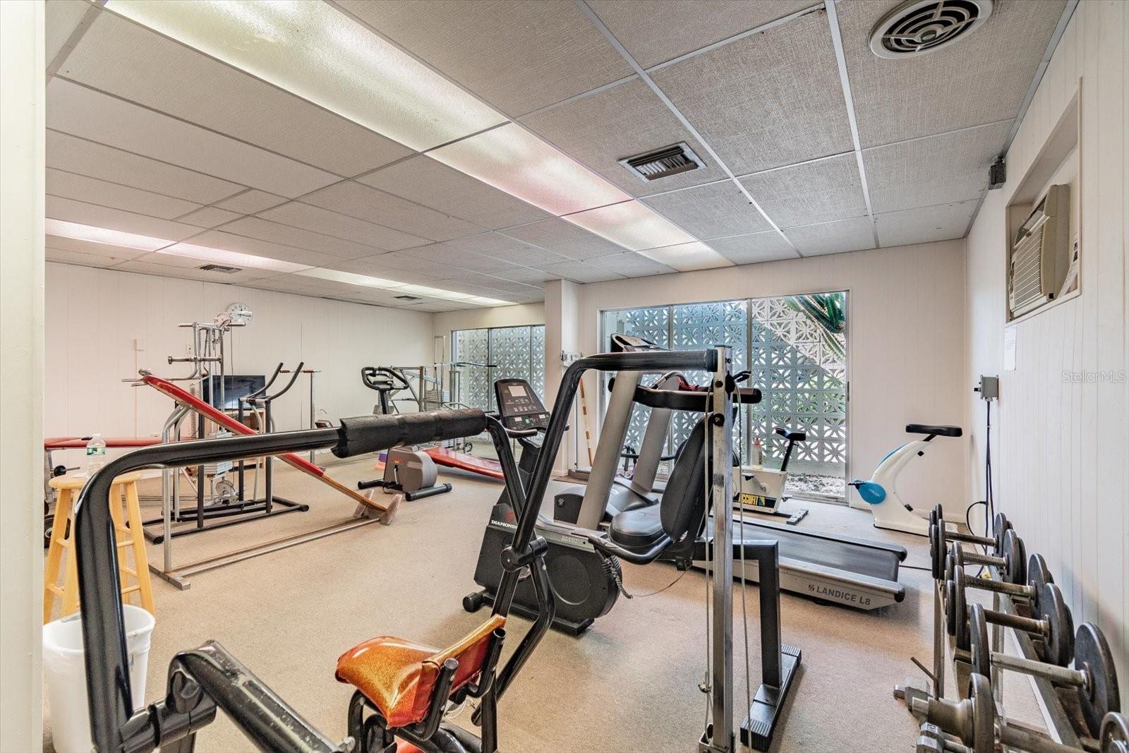 1655 S HIGHLAND AVE #D238