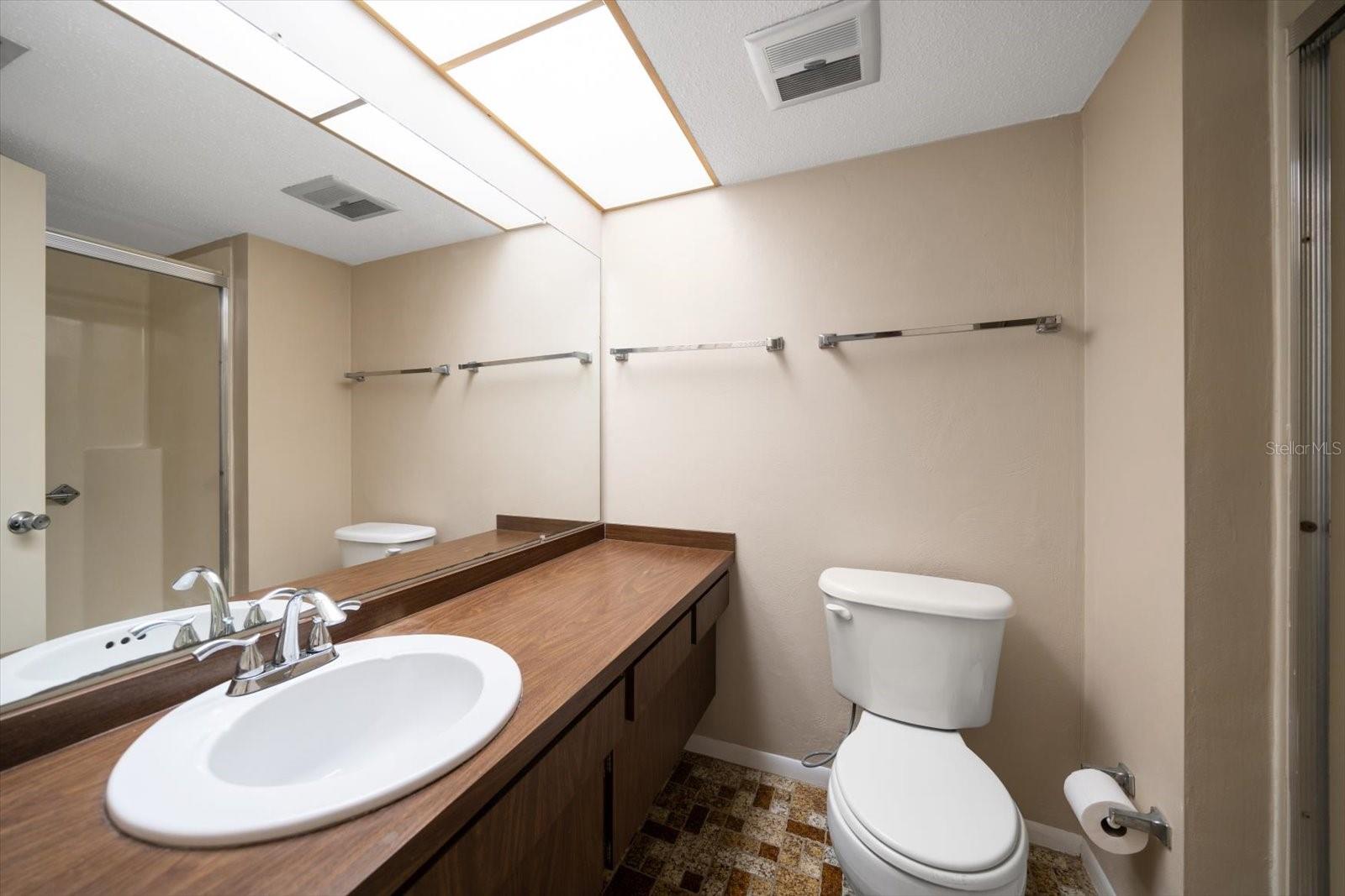 1655 S HIGHLAND AVE #D238