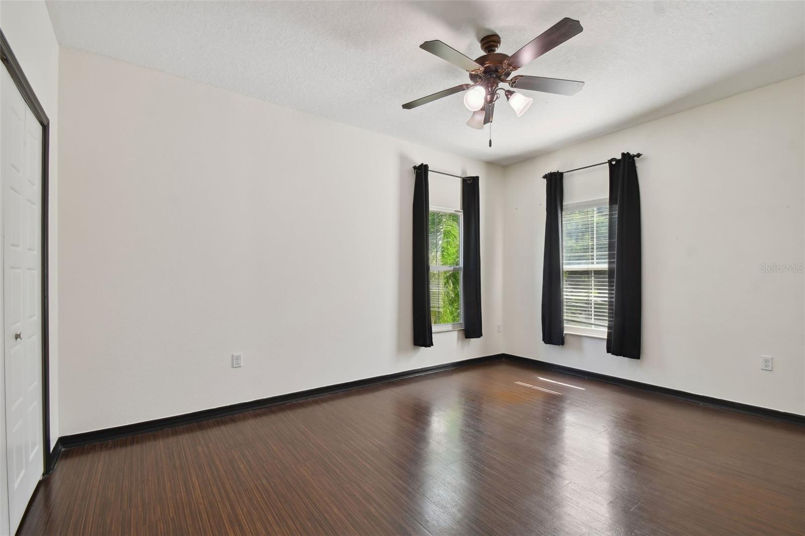 395 ULELAH AVE