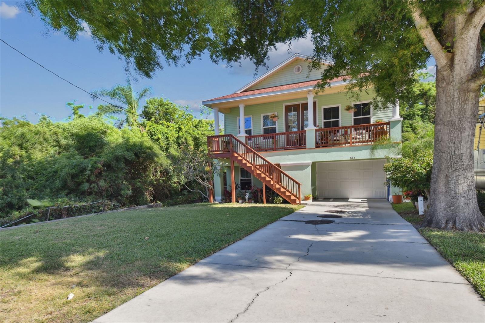 395 ULELAH AVE