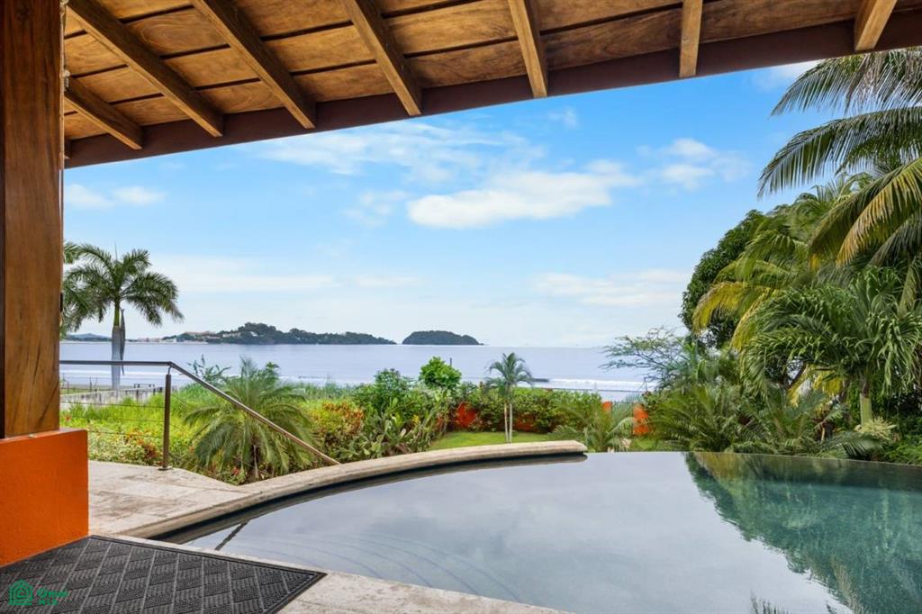 Casa de Sueños: Titled Beachfront Estate in Playa Potrero , Playa Potrero, Guanacaste