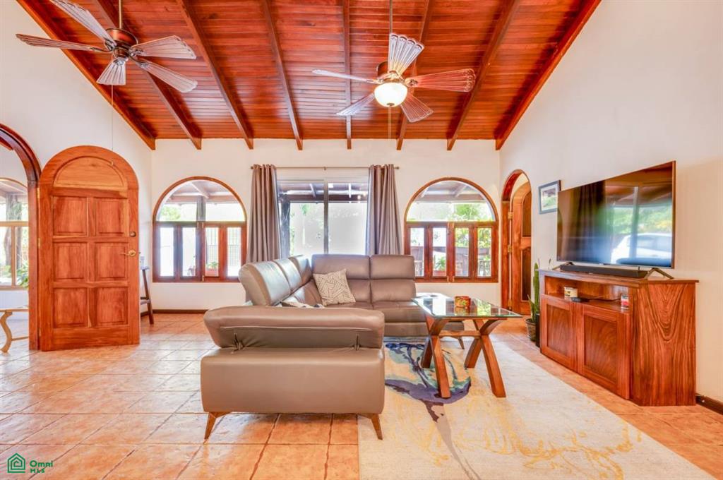 Casa de Luz , Playa Potrero, Guanacaste
