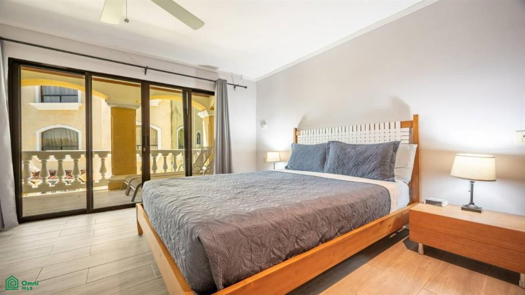 Flamingo Marina Real 4: Charming Condo Steps from Flamingo Beach