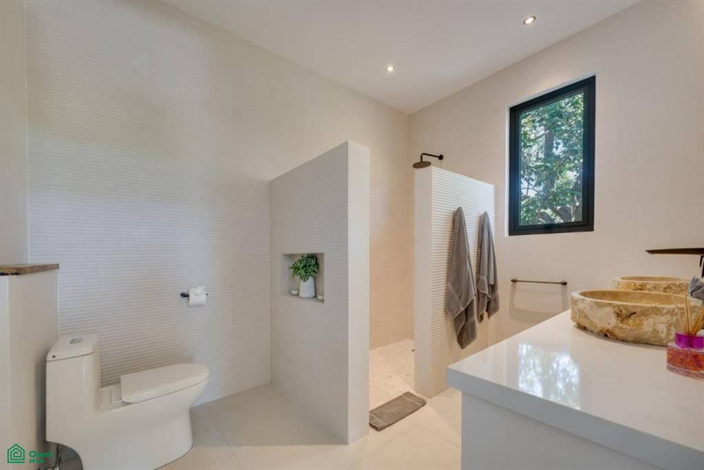 Casa Ukiyo, Senderos 6B , Tamarindo, Guanacaste