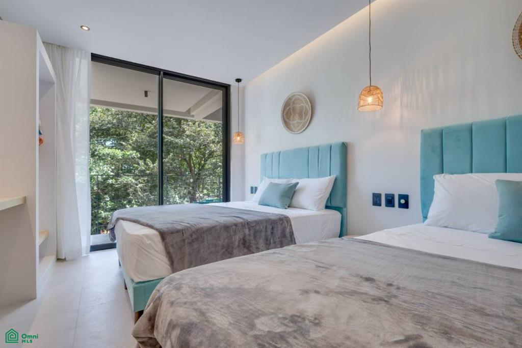 Casa Ukiyo, Senderos 6B , Tamarindo, Guanacaste