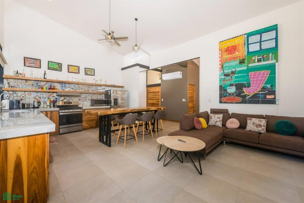 Casa Chaperon, Tamarindo Park Lot 8 , Tamarindo, Guanacaste