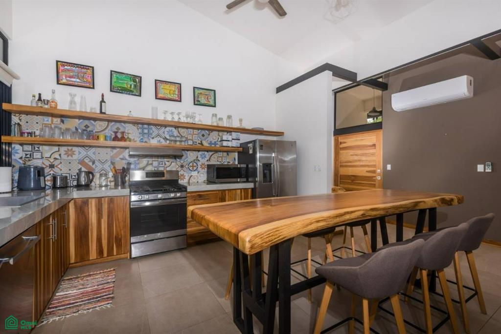 Casa Chaperon, Tamarindo Park Lot 8 , Tamarindo, Guanacaste